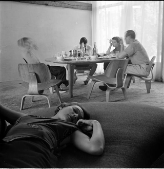 Illustration for article titled The Way We Were: Life Magazine Photos Of Women In The 1950s